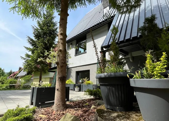 Przy Gazownikow 12 *